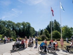 NRC "Vaivari" aizvadīts ikgadējais pasākums riteņkrēslu lietotājiem “Ar Sportu uz veselību 2018”